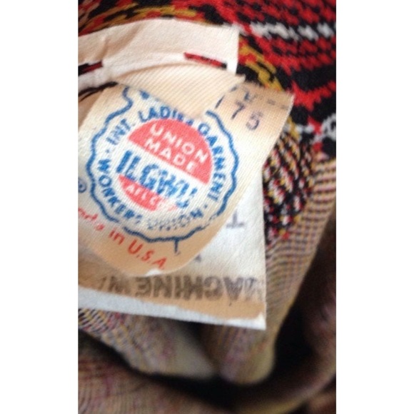 Vintage 1970s plaid tartan maxi skirt in black, red mustard & white. - Picture 5 of 5